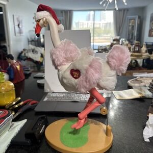 Vintage Chain Fong Dancing Flamingo Plush Toy. Doesn't Dance